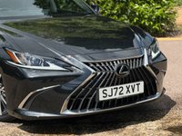 USED 2023 72 LEXUS ES 2.5 300h Saloon 4dr Petrol Hybrid E-CVT Euro 6 (s/s) (218 ps) 