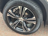 USED 2018 68 VOLVO XC40 2.0 D3 Inscription Pro SUV 5dr Diesel Auto Euro 6 (s/s) (150 ps) ELECTRIC MEMORY HEATED SEATS