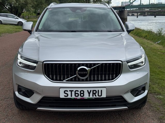 View our VOLVO XC40