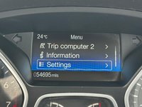 USED 2017 66 FORD FOCUS 1.0T EcoBoost Zetec Hatchback 5dr Petrol Manual Euro 6 (s/s) (125 ps) Comprehensive Service History  |  Set of 2 Keys