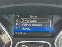 USED 2017 66 FORD FOCUS 1.0T EcoBoost Zetec Hatchback 5dr Petrol Manual Euro 6 (s/s) (125 ps) Comprehensive Service History  |  Set of 2 Keys
