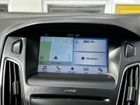 USED 2017 66 FORD FOCUS 1.0T EcoBoost Zetec Hatchback 5dr Petrol Manual Euro 6 (s/s) (125 ps) Comprehensive Service History  |  Set of 2 Keys