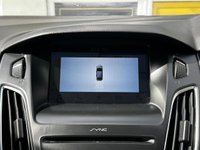 USED 2017 66 FORD FOCUS 1.0T EcoBoost Zetec Hatchback 5dr Petrol Manual Euro 6 (s/s) (125 ps) Comprehensive Service History  |  Set of 2 Keys