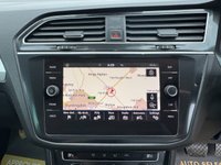 USED 2018 18 VOLKSWAGEN TIGUAN 2.0 TDI SE Navigation SUV 5dr Diesel DSG Euro 6 (s/s) (150 ps) FULL MAIN DEALER HISTORY, AUTO