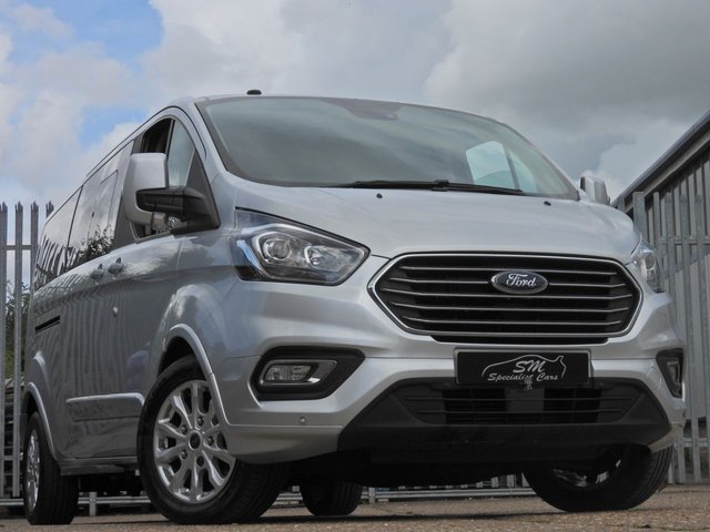 View our Ford Tourneo Custom range