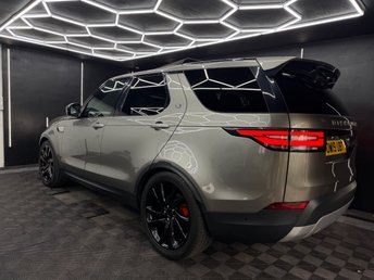 View our LAND ROVER DISCOVERY