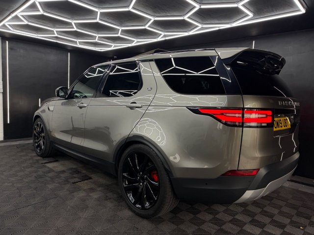 View our LAND ROVER DISCOVERY