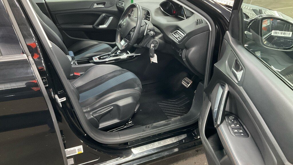 USED 2018 18 PEUGEOT 308 SW 1.2 PureTech Tech Edition Estate 5dr Petrol EAT Euro 6 (s/s) (130 ps) 