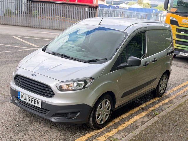 View our FORD TRANSIT COURIER