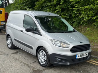 View our FORD TRANSIT COURIER