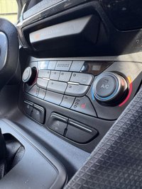 USED 2020 70 FORD GRAND TOURNEO CONNECT 1.5 EcoBlue Titanium MPV 5dr Diesel Auto Euro 6 (s/s) (120 ps) 