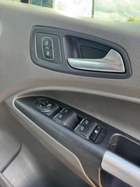 USED 2020 70 FORD GRAND TOURNEO CONNECT 1.5 EcoBlue Titanium MPV 5dr Diesel Auto Euro 6 (s/s) (120 ps) 