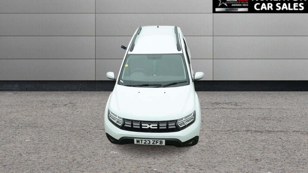 USED 2023 23 DACIA DUSTER 1.3 TCe Expression SUV 5dr Petrol EDC Euro 6 (s/s) (150 ps) 