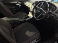 USED 2013 13 VAUXHALL INSIGNIA 2.0 CDTi ecoFLEX Exclusiv Hatchback 5dr Diesel Manual Euro 5 (s/s) (130 ps) 