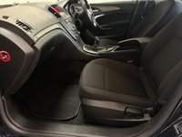 USED 2013 13 VAUXHALL INSIGNIA 2.0 CDTi ecoFLEX Exclusiv Hatchback 5dr Diesel Manual Euro 5 (s/s) (130 ps) 