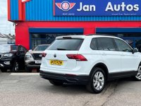 USED 2023 23 VOLKSWAGEN TIGUAN 1.5 TSI Life DSG Euro 6 (s/s) 5dr Full VW History+Camera+CarPlay