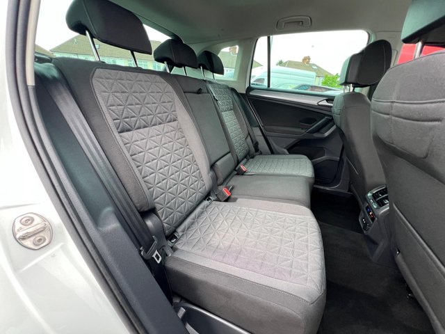 View our VOLKSWAGEN TIGUAN
