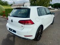 USED 2017 67 VOLKSWAGEN GOLF 1.6 TDI BlueMotion Tech SE Nav  