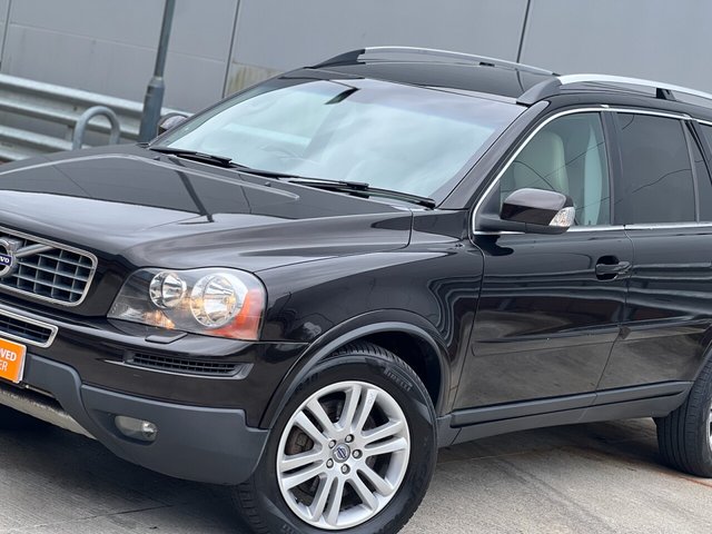View our VOLVO XC90