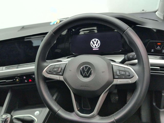 USED 2020 70 VOLKSWAGEN GOLF 1.0 Golf Life TSi 5dr CLICK+COLLECT / HOME DELIVERY
