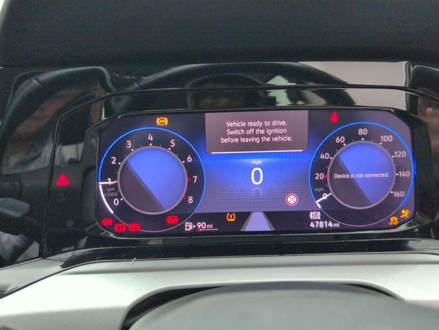 USED 2020 70 VOLKSWAGEN GOLF 1.0 Golf Life TSi 5dr CLICK+COLLECT / HOME DELIVERY