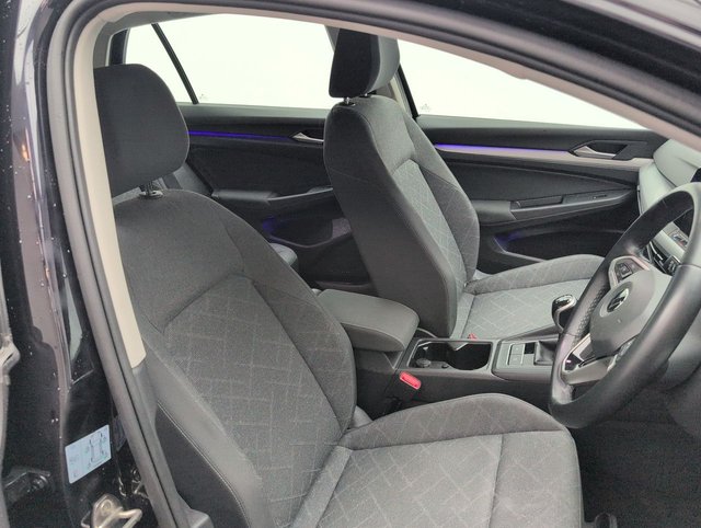 USED 2020 70 VOLKSWAGEN GOLF 1.0 Golf Life TSi 5dr CLICK+COLLECT / HOME DELIVERY