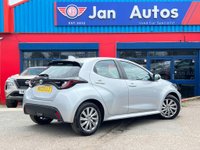 USED 2023 23 TOYOTA YARIS 1.5 VVT-h Icon E-CVT Euro 6 (s/s) 5dr Full SH+1owner+Nav+Camera