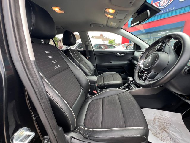 View our KIA STONIC