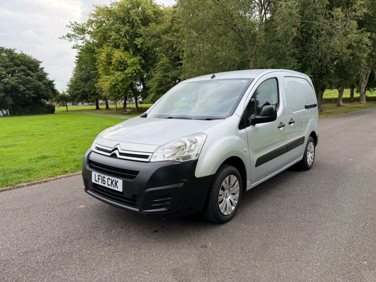 2016 CITROEN BERLINGO 1.6 HDi 625 Enterprise Panel Van 5dr Diesel Manual L1 (131 g/km, 75 bhp) - vehicle photo 4 for sale on PureCar