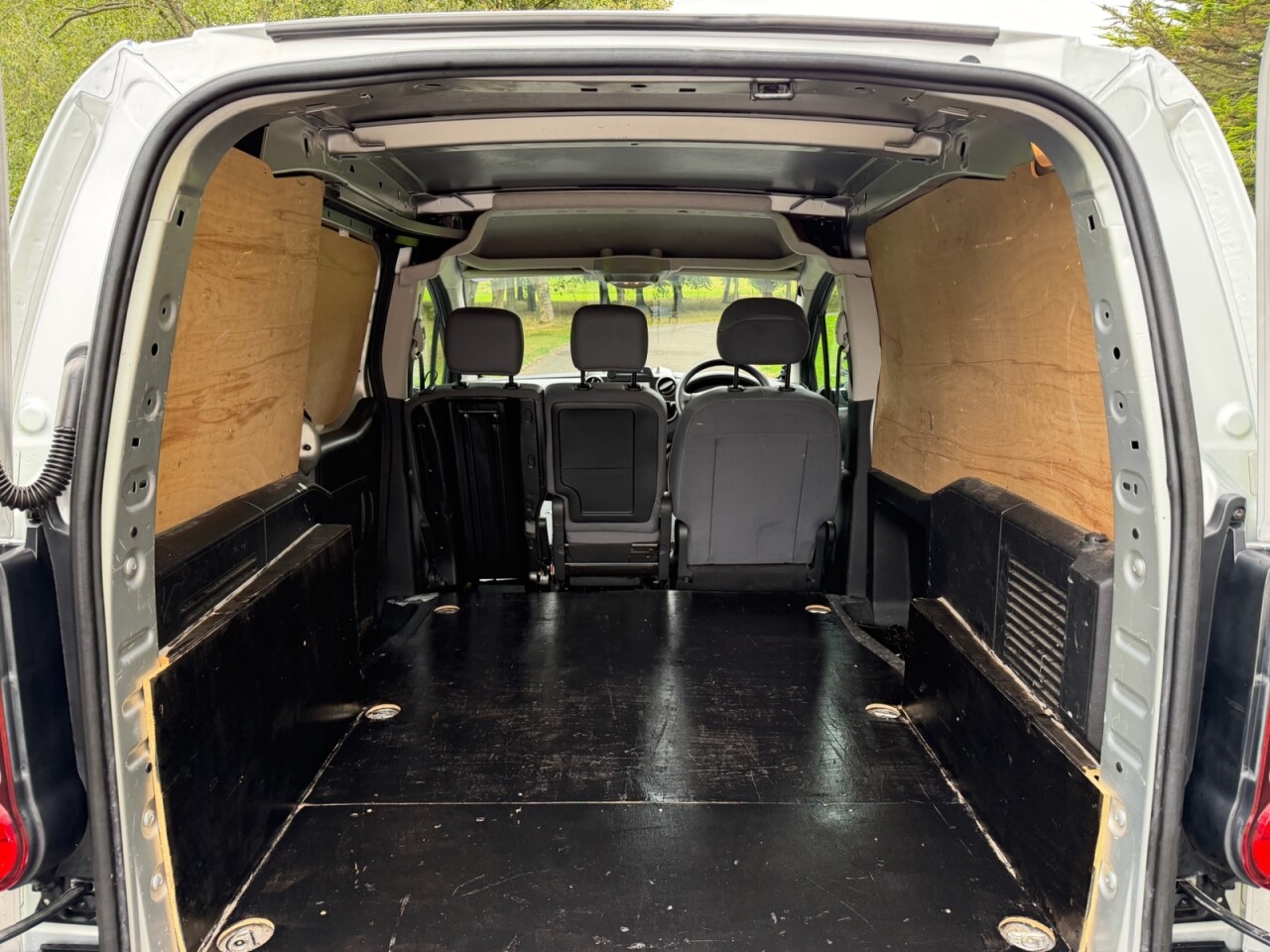 2016 CITROEN BERLINGO 1.6 HDi 625 Enterprise Panel Van 5dr Diesel Manual L1 (131 g/km, 75 bhp) - vehicle photo 13 for sale on PureCar