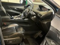 USED 2021 21 PEUGEOT 5008 1.2 PureTech Allure SUV 5dr Petrol EAT Euro 6 (s/s) (130 ps) 