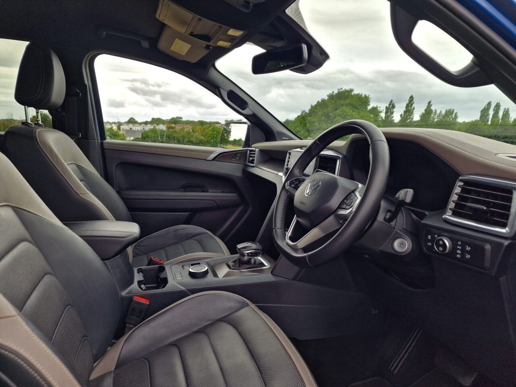 USED 2024 24 VOLKSWAGEN AMAROK 3.0 TDI V6 Style Pickup Double Cab 4dr Diesel Auto 4Motion Euro 6 (s/s) (240 ps) 