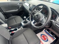 USED 2020 70 RENAULT CAPTUR 1.0 TCe Play SUV 5dr Petrol Manual Euro 6 (s/s) (100 ps) ONLY 21,000 MILES-7 SERVICES-1 FORMER KEEPER-APPLE CAR PLAY-DAB