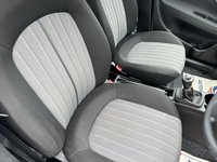 USED 2017 67 FIAT PUNTO 1.4 Pop + Hatchback 5dr Petrol Euro 6 (s/s) (77 bhp) 1 FORMER KEEPER-