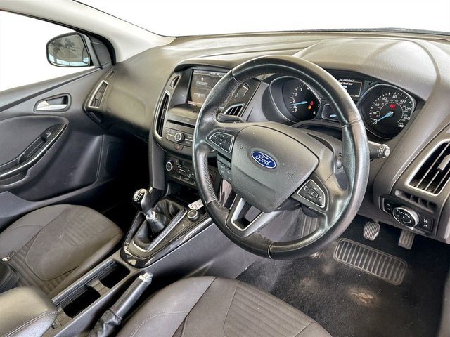 View our FORD FOCUS