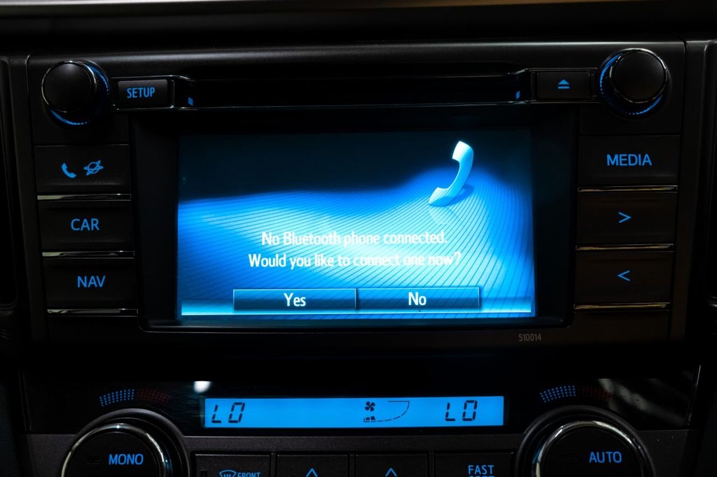 2015 Toyota RAV4 thumbnail 11