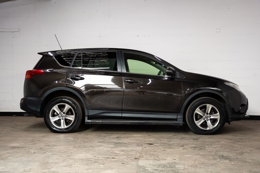 2015 Toyota RAV4 thumbnail 22