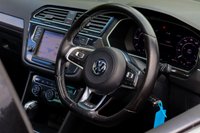 USED 2017 VOLKSWAGEN TIGUAN 2.0 TDI BlueMotion Tech R-Line SUV 5dr Diesel DSG 4Motion Euro 6 (s/s) (190 ps) 