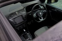 USED 2017 VOLKSWAGEN TIGUAN 2.0 TDI BlueMotion Tech R-Line SUV 5dr Diesel DSG 4Motion Euro 6 (s/s) (190 ps) 