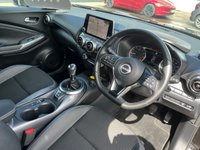 USED 2023 23 NISSAN JUKE 1.0 DIG-T N-Connecta SUV 5dr Petrol Manual Euro 6 (s/s) (114 ps) ***ONE OWNER + CAMERA + NAV + CRUISE+ APPLE PLAY*** (1Owner,Camera,Nav,ApplePlay,Cruise,FSH,9K!)