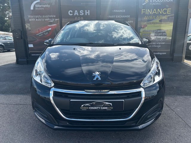 View our PEUGEOT 208