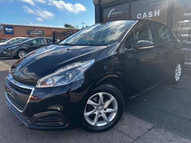 View our PEUGEOT 208