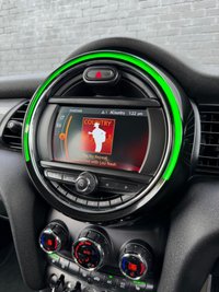 USED 2020 70 MINI HATCH 1.5 Cooper *Large Screen, Park Sensors, Heated Seats, LED Lights* 