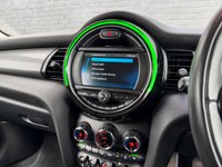 USED 2020 70 MINI HATCH 1.5 Cooper *Large Screen, Park Sensors, Heated Seats, LED Lights* 
