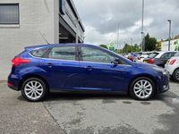 USED 2016 66 FORD FOCUS 1.0T EcoBoost Titanium Hatchback 5dr Petrol Manual Euro 6 (s/s) (100 ps) &pound;20 TAX -- FULL SERVICE HISTORY -- SAT NAV -- PARKING SENSORS