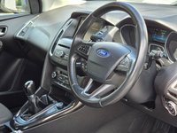 USED 2016 66 FORD FOCUS 1.0T EcoBoost Titanium Hatchback 5dr Petrol Manual Euro 6 (s/s) (100 ps) &pound;20 TAX -- FULL SERVICE HISTORY -- SAT NAV -- PARKING SENSORS