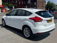 USED 2015 65 FORD FOCUS 1.0T EcoBoost Zetec Hatchback 5dr Petrol Manual Euro 6 (s/s) (125 ps) 1 OWNER -- FULL SERVICE HISTORY -- &pound;20 TAX -- PARKING SENSORS