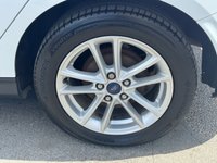 USED 2015 65 FORD FOCUS 1.0T EcoBoost Zetec Hatchback 5dr Petrol Manual Euro 6 (s/s) (125 ps) 1 OWNER -- FULL SERVICE HISTORY -- &pound;20 TAX -- PARKING SENSORS