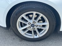 USED 2015 65 FORD FOCUS 1.0T EcoBoost Zetec Hatchback 5dr Petrol Manual Euro 6 (s/s) (125 ps) 1 OWNER -- FULL SERVICE HISTORY -- &pound;20 TAX -- PARKING SENSORS
