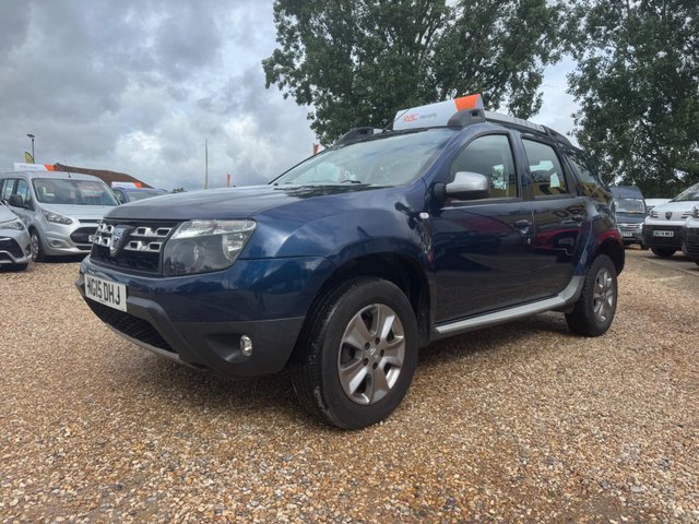 View our DACIA DUSTER